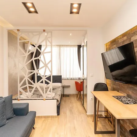 Delmare Val Apartment